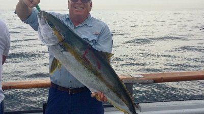 You are currently viewing October and Yellowtail Fishing